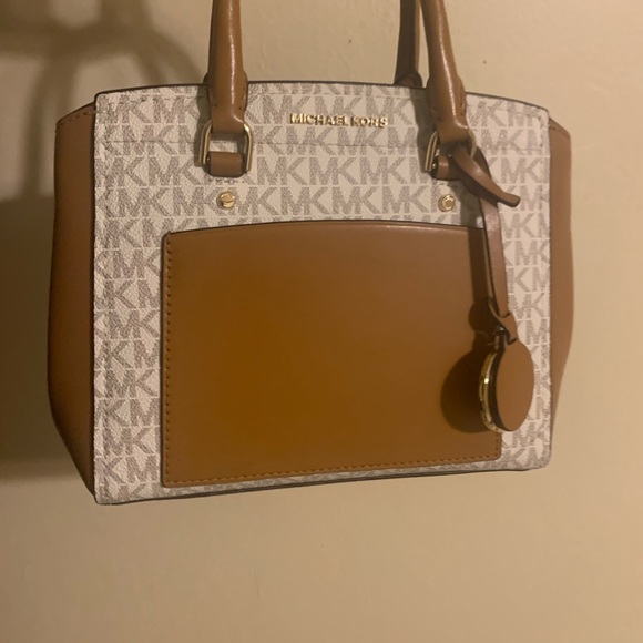 Michael Kors mini bag - Picture 1 of 5
